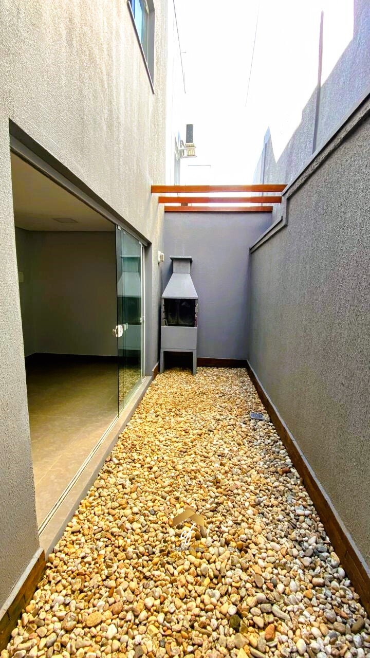 WhatsApp Image 2026-01-14 at 10.21.10